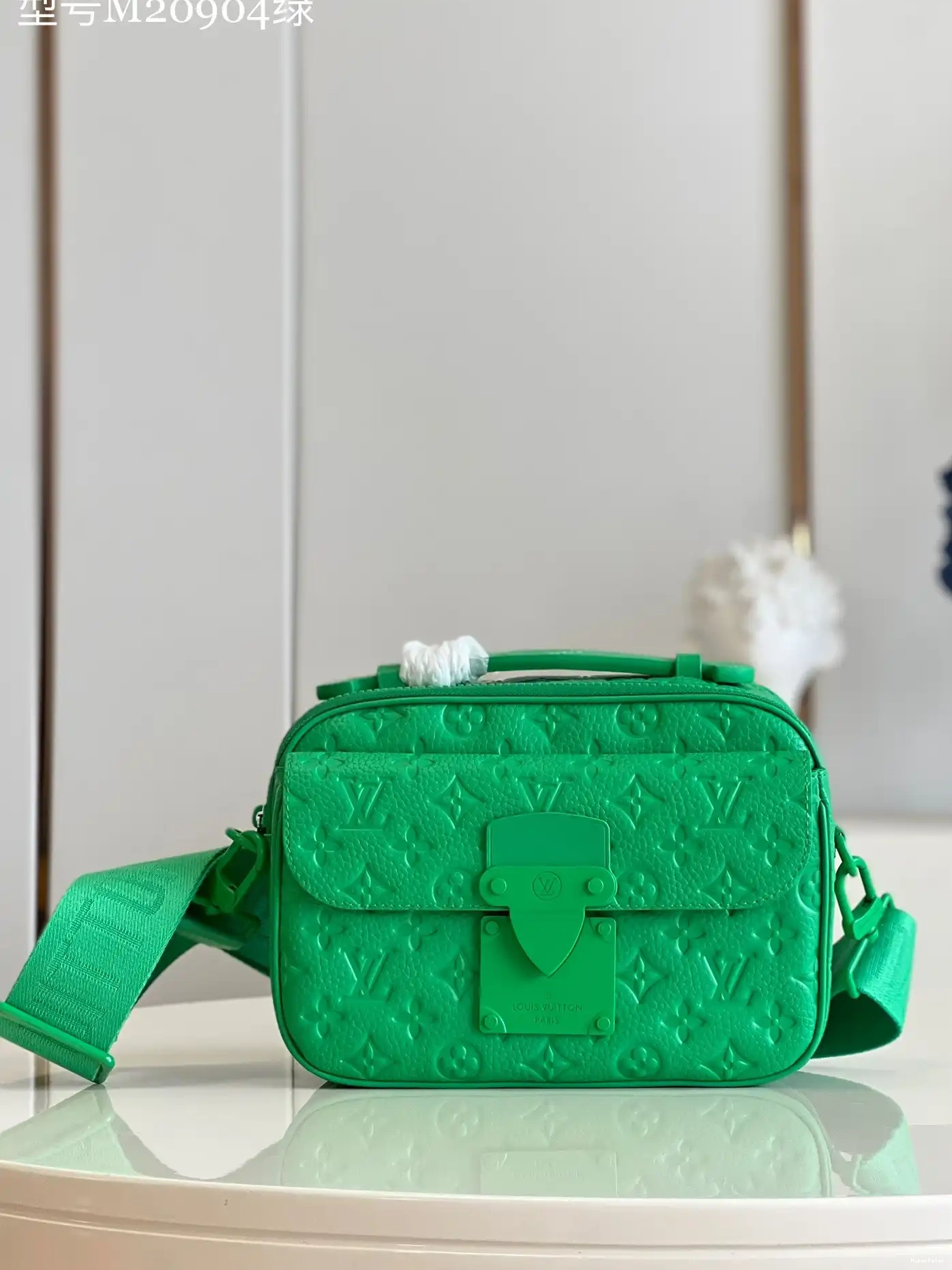 S MESSENGER VUITTON LOUIS LOCK 0531